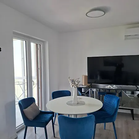 Mila Apartmaji * 波尔托罗