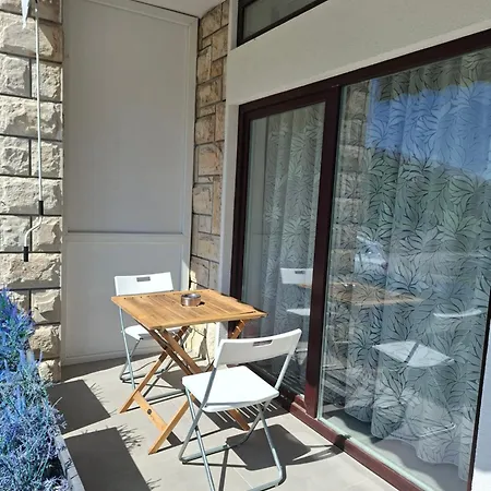 Mila Apartmaji 波尔托罗