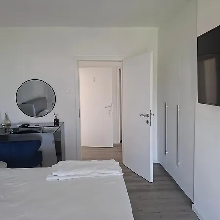 Mila Apartmaji *